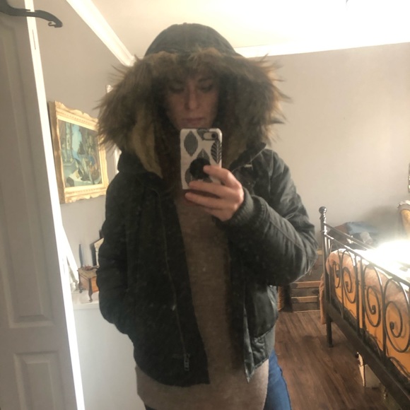 American Eagle winter bomber jacket - Picture 2 of 7
